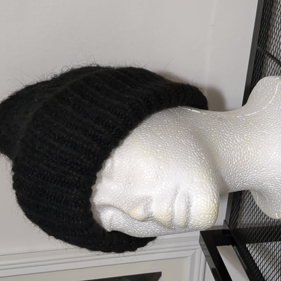 Women's Thick Winter Beanie From Target - Picture 1 of 8